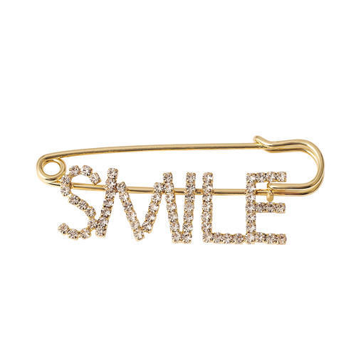 custom capital letter brooch supplier wholesale personalised name plate jewelry vendors